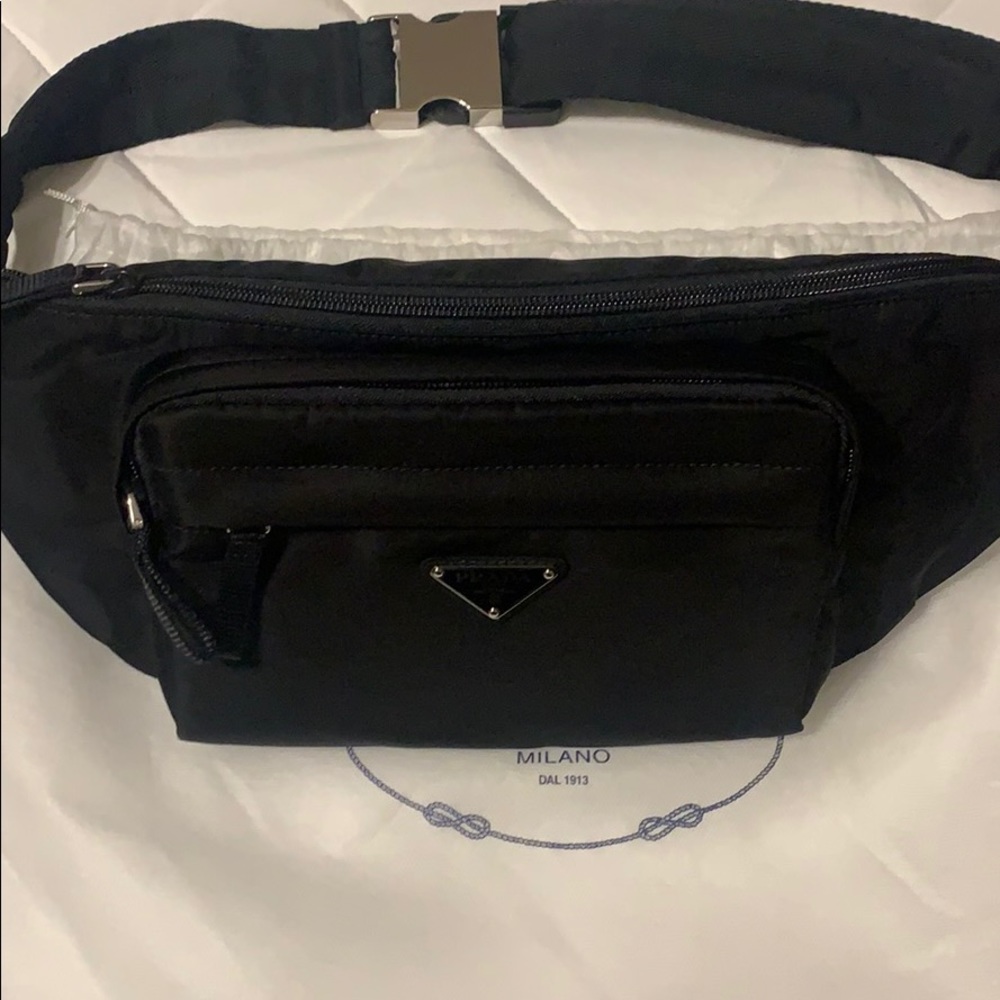 PRADA Shoulder bag - Picture 4 of 8